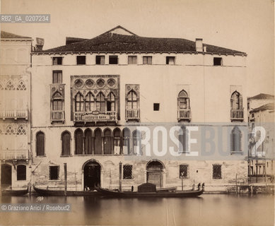 -VENEZIA, SENZA INDICAZIONE DAUTORE, PALAZZO SAGREDO, SENZA DATA. STAMPA ALLALBUMINA INCOLLATA SU CARTONE, CM 23,4X19,3 ©ARCHIVIO Graziano Arici/Rosebud2  ISTITUTO RAVA. FOTOANTICHE.-VENICE, NO AUTHORS INDICATION,  PALAZZO SAGREDO, UNDATED. ALBUMEN PHOTOGRAPH MOUNTED ON CARDBOARD, CM 23,4X19,3 ©Graziano Arici/Rosebud2 