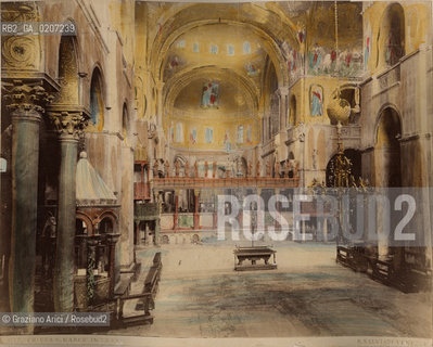 -VENEZIA, PAOLO SALVIATI, CHIESA S. MARCO INTERNO, SENZA DATA. STAMPA ALLALBUMINA COLORATA A MANO INCOLLATA SU CARTONE, CM 24,5X19,7 CONTENUTE ALLINTERNO DELLALBUM H.F.M.H FROM T.H.H.-IN REMEBRANCE OF A PLEASANT TOUR SEPTEMBER 22nd NOVEMBER15th 1888 DUBLINO. ©ARCHIVIO Graziano Arici/Rosebud2   FOTOANTICHE.-VENICE, PAOLO SALVIATI, CHIESA S. MARCO INTERNO, UNDATED. ALBUMEN PHOTOGRAPH HAND COLOURED MOUNTED ON CARDBOARD, CM 24,5X19,7 ©Graziano Arici/Rosebud2 