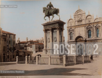 -VENEZIA, PAOLO SALVIATI, MONUMENTO A BARTOLOMEO COLLEONI, SENZA DATA. STAMPA ALLALBUMINA COLORATA A MANO INCOLLATA SU CARTONE, CM 24,5X19,5 CONTENUTE ALLINTERNO DELLALBUM H.F.M.H FROM T.H.H.-IN REMEBRANCE OF A PLEASANT TOUR SEPTEMBER 22nd NOVEMBER15th 1888 DUBLINO. ©ARCHIVIO Graziano Arici/Rosebud2   FOTOANTICHE.-VENICE, PAOLO SALVIATI, MONUMENTO A BARTOLOMEO COLLEONI, UNDATED. ALBUMEN PHOTOGRAPH HAND COLOURED MOUNTED ON CARDBOARD, CM 24,5X19,5 ©Graziano Arici/Rosebud2 