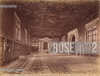 -VENEZIA, JAMES ANDERSON, INTERNO DELLA SALA PRINCIPALE DELLA SCUOLA DI S.ROCCO, ANTE 1977. STAMPA ALLALBUMINA, CM 26X20,1 ©ARCHIVIO Graziano Arici/Rosebud2  FOTOANTICHE.-VENICE, JAMES ANDERSON, INTERNO DELLA SALA PRINCIPALE DELLA SCUOLA DI S.ROCCO, ANTE 1977. ALBUMEN PHOTOGRAPH, CM 26X20,1 ©Graziano Arici/Rosebud2 