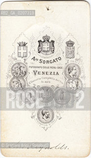 -VENEZIA, ANTONIO SORGATO, RITRATTO DI DONNA (RETRO), SENZA DATA. STAMPA ALLALBUMINA INCOLLATA SU CARTONE, CARTE DE VISITE, CM 6X10,5  ©ARCHIVIO Graziano Arici/Rosebud2   FOTOANTICHE.-VENICE, ANTONIO SORGATO, RITRATTO DI DONNA (RETRO), UNDATED. ALBUMEN PHOTOGRAPH MOUNTED ON CARDBOARD, CARTE DE VISITE CM 6X10,5 ©Graziano Arici/Rosebud2 