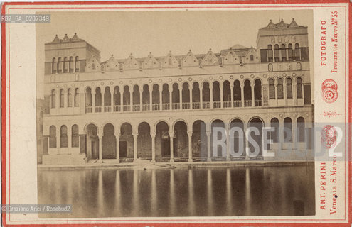 -VENEZIA, ANTONIO PERINI, FONTEGO DEI TURCHI, SENZA DATA. STAMPA ALLALBUMINA INCOLLATA SU CARTONE, CARTE DE VISITE, CM 10,7X16,6  ©ARCHIVIO Graziano Arici/Rosebud2  FOTOANTICHE.-VENICE, ANTONIO PERINI, FONTEGO DEI TURCHI, UNDATED. ALBUMEN PHOTOGRAPH MOUNTED ON CARDBOARD, CARTE DE VISITE CM 10,7X16,6 ©Graziano Arici / rosebud2