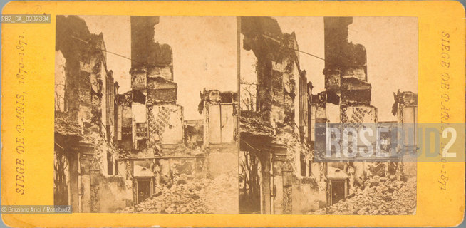 -PARIGI, SENZA INDICAZIONE DAUTORE, SIEGE DE PARIS, 1871. STAMPA ALLALBUMINA INCOLLATA SU CARTONE, FOTOGRAFIA STEREOSCOPICA, CM 17,5X8,6  ©ARCHIVIO Graziano Arici/Rosebud2  ROVINE, ASSEDIO DI PARIGI, COMUNE DI PARIGI, FOTOANTICHE.-PARIS, NO AUTHORS INDICATION, SIEGE DE PARIS, 1871. ALBUMEN PHOTOGRAPH MOUNTED ON CARDBOARD, STEREOSCOPICAL PHOTOGRAPH, CM 17,5X8,6 ©Graziano Arici / rosebud2