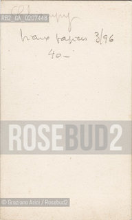 -PARIGI, SENZA INDICAZIONE DAUTORE, RITRATTO DI HENRY LOUIS CHAMPY (RETRO), MEMBRO DELLA COMUNE DI PARIGI, COLTELLAIO, 1871. STAMPA ALLALBUMINA INCOLLATA SU CARTONE, CARTE DE VISITE, CM 6,3X10,5  ©ARCHIVIO Graziano Arici/Rosebud2  FOTOANTICHE.-PARIS, NO AUTHORS INDICATION, PORTRAIT OF HENRY LOUIS CHAMPY, COMMUNE S MEMBER, KNIFE S SELLER,  1871. ALBUMEN PHOTOGRAPH MOUNTED ON CARDBOARD, CARTE DE VISITE CM 6,3X10,5 ©Graziano Arici / rosebud2