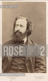 -PARIGI, E. APPERT PHOTOGRAPHE, RITRATTO DI THEOPHILE FERRE, MEMBRO DELLA COMUNE DI PARIGI, CONTABILE, 1871. STAMPA ALLALBUMINA INCOLLATA SU CARTONE, CARTE DE VISITE, CM 6,3X10,5  ©ARCHIVIO Graziano Arici/Rosebud2  FOTOANTICHE.-PARIS, E. APPERT PHOTOGRAPHE, THEOPHILE FERRE, COMMUNE S MEMBER, ACCOUNTANT 1871. ALBUMEN PHOTOGRAPH MOUNTED ON CARDBOARD, CARTE DE VISITE CM 6,3X10,5 ©Graziano Arici / rosebud2