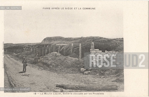 -PARIGI, AUXENFANTS EDIT. BOURGES, PARIS APRES LE SIEGE ET LA COMMUNE - LE MOULIN LAQUET, BATTERIE OCCUPEE PAR LES PRUSSIENS, 1871.  CARTOLINA POSTALE, CM 14X9  ©ARCHIVIO Graziano Arici/Rosebud2  PARIGI DOPO LASSEDIO E LA COMUNE, FOTOANTICHE.-PARIS, AUXENFANTS EDIT. BOURGES, PARIS APRES LE SIEGE ET LA COMMUNE, 1871. POST CARD,  CM 14X9 ©Graziano Arici / rosebud2