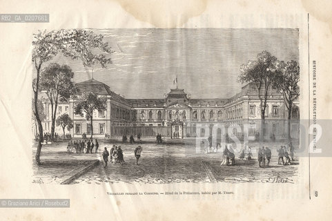 -SENZA INDICAZIONE DAUTORE, STAMPA CONTENUTA NELLA RIVISTA HISTORIE DE LA REVOLUTION DE 1970/71, VERSAILLES PENDANT LA COMMUNE - HOTEL DE LA PREFECTURE, HABITE PAR M. THIERS, PAGINA 733, VERSAILLES DURANTE LA COMUNE, CM 28X18,5  ©ARCHIVIO Graziano Arici/Rosebud2  COMUNE DI PARIGI FOTOANTICHE.-NO AUTHORS INDICATION, PRINT FROM THE MAGAZINE HISTORIE DE LA REVOLUTION DE 1970/71 VERSAILLES PENDANT LA COMMUNE - HOTEL DE LA PREFECTURE, HABITE PAR M. THIERS, PAGE 733, VERSAILLES DURING THE COMMUNE, CM 28X18,5 ©Graziano Arici / rosebud2
