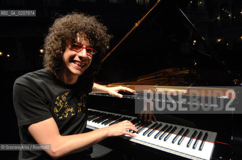 VENICE 16/09/07  THE COMPONIST AND PIANIST GIOVANNI ALLEVI ©Graziano Arici/Rosebud2 PIANISTA MUSICA CONTEMPORANEA