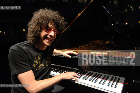 VENICE 16/09/07  THE COMPONIST AND PIANIST GIOVANNI ALLEVI ©Graziano Arici/Rosebud2 PIANISTA MUSICA CONTEMPORANEA