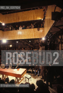 PROGETTO  IL TEATRO DEL MONDO  DELLARCHITETTO ALDO ROSSI - BIENNALE CARNEVALE DEL TEATRO  - VENEZIA - 1980 - ©Graziano Arici/Rosebud2 / TEATRO / ARCHITETTURA