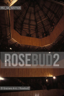 PROGETTO  IL TEATRO DEL MONDO  DELLARCHITETTO ALDO ROSSI - BIENNALE CARNEVALE DEL TEATRO  - VENEZIA - 1980 - ©Graziano Arici/Rosebud2 / TEATRO / ARCHITETTURA