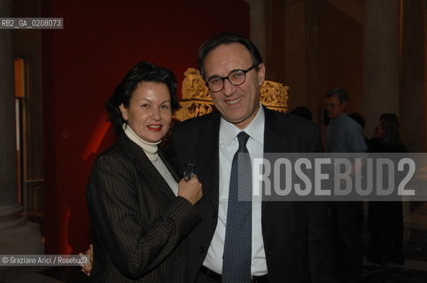 VENICE - 25/1/2008 - PALAZZO GRASSI : EXPOSITION ROMA AND I BARBARI - INAUGURATION:MONIQUE VEUTE WITH HER HUSBAND ©Graziano Arici/Rosebud2
