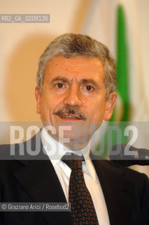 VENICE 9/3/2008 - THE MINISTER OF FOREIGN AFFAIRS MASSIMO DALEMA MEMBER OF DEMOCRATIC PARTY (PARTITO DEMOCRATICO - PD) DELIVERS HIS SPEECH DURING AN ELECTORAL MEETING AT ARCHITECTURE UNIVERSITY  ©Graziano Arici/Rosebud2 POLITICA