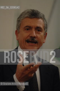 VENICE 9/3/2008 - THE MINISTER OF FOREIGN AFFAIRS MASSIMO DALEMA MEMBER OF DEMOCRATIC PARTY (PARTITO DEMOCRATICO - PD) DELIVERS HIS SPEECH DURING AN ELECTORAL MEETING AT ARCHITECTURE UNIVERSITY  ©Graziano Arici/Rosebud2 POLITICA