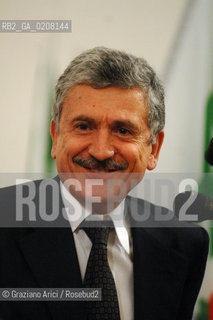 VENICE 9/3/2008 - THE MINISTER OF FOREIGN AFFAIRS MASSIMO DALEMA MEMBER OF DEMOCRATIC PARTY (PARTITO DEMOCRATICO - PD) DELIVERS HIS SPEECH DURING AN ELECTORAL MEETING AT ARCHITECTURE UNIVERSITY  ©Graziano Arici/Rosebud2 POLITICA