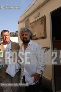 TREVISO - 6/4/2008 - THE COMEDIAN BEPPE GRILLO DELIVERS HIS SPEECH DURING AN ELECTORAL MEETING IN TREVISO FOR THE TOWN HALL ELECTIONS  ©Graziano Arici/Rosebud2 POLITICA