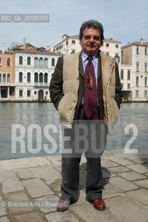VENEZIA, 03.04.2008. RENATO BRUNETTA, ECONOMIST AND POLITICIAN, EUROPEAN PARLIAMENT DEPUTY, VICE-COORDINATOR OF FORZA ITALIA PARTY © MARTABUSO/ARICI/GRAZIANERI RITRATTO POLITICA VICECOORDINATORE FORZA ITALIA DEPUTATO