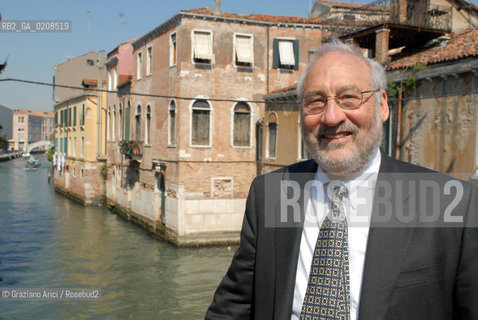 VENEZIA, 14.05.2008. JOSEPH E.STIGLITZ, ECONOMIST AND WRITER NOBEL PRIZE IN 2001 © MARTABUSO/ARICI/GRAZIANERI ECONOMIA ECONOMISTA LAUREA