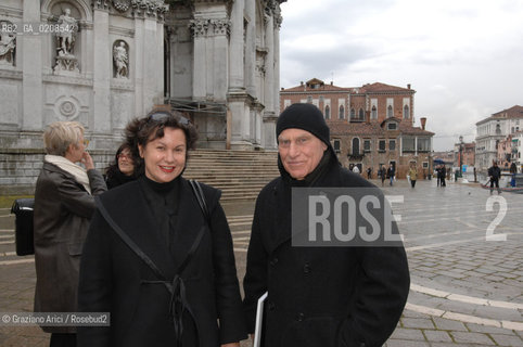 VENICE 15/4/2008 - THE ARTIST RICHARD SERRA VISITING CONSTRUCTION SITE OF PUNTA DELLA DOGANA, THE NEW MUSEUM OF MODERN ART OF FRANCOIS PINAULT, WITH THE PALAZZO GRASSI DIRECTOR MONIQUE VEUTE ©Graziano Arici/Rosebud2