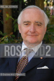 VENEZIA,8.5.2008. PORTRAIT OF THE NATIONAL GALLERIES OF SCOTLAND DIRECTOR, SIR TIMOTHY CLIFFORD © MARTABUSO/ARICI/GRAZIANERI RITRATTO ARTE MUSEO