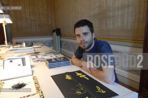 VENICE 11/5/08 - OPENING OF THE CLAUDIO BUZIOL FOUNDATION IN PALAZZO MANGILLI-VALMARANA: THE ARTIST LUCA TREVISANI ©Graziano Arici/Rosebud2 REPLAY MODA ARTE