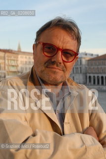 VENICE 11/5/08 - OPENING OF THE CLAUDIO BUZIOL FOUNDATION IN PALAZZO MANGILLI-VALMARANA : THE PHOTOGRAPH OLIVIERO TOSCANI © MARTA BUSO/ARICI REPLAY MODA ARTE