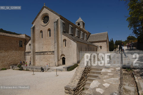 SENANQUE (FRANCE PROVENCE) MAY 2008 - SENANQUE ABBEY ©Graziano Arici/Rosebud2 ABBAZIA DI SENANQUE GEO