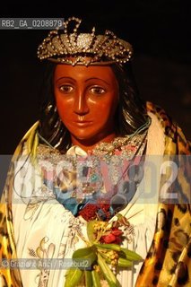 SAINTES MARIES-DE LA-MER (FRANCE PROVENCE) MAY 2008 - NOTRE-DAME- DE-LA-MER CHURC: ST.SARAH STATUE ©Graziano Arici/Rosebud2 CHIESA RELIGIONE CANDELA CAMARGUE PROVENZA GEO