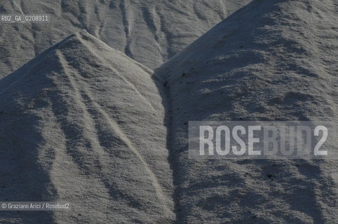 CAMARGUE (FRANCE PROVENCE) MAY 2008 - SALINE DU GIRAUD SALT MINE ©Graziano Arici/Rosebud2 SALE SALINE GEO