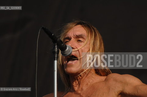 VENEZIA 20/06/08 - PARCO S.GIULIANO - HEINEKEN JAMMIN FESTIVAL : THE ROCK SINGER IGGY POP & THE STOOGES ©Graziano Arici/Rosebud2 MUSICA ROCK POP