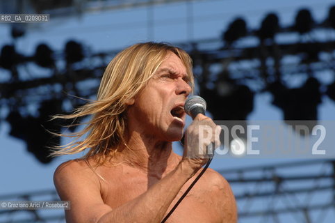 VENEZIA 20/06/08 - PARCO S.GIULIANO - HEINEKEN JAMMIN FESTIVAL : THE ROCK SINGER IGGY POP & THE STOOGES ©Graziano Arici/Rosebud2 MUSICA ROCK POP