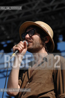 VENICE 22/06/08 - HEINEKEN JAMMIN FESTIVAL AT THE S.GIULIANO PARK - FRANCESCO BIANCONI OF THE ROCK BAND BAUSTELLE©Graziano Arici/Rosebud2 ROCK POP MUSICA