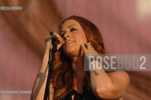 VENICE 22/06/08 - HEINEKEN JAMMIN FESTIVAL AT THE S.GIULIANO PARK - THE POP SINGER ALANIS MORISSETTE ©Graziano Arici/Rosebud2 ROCK POP MUSICA