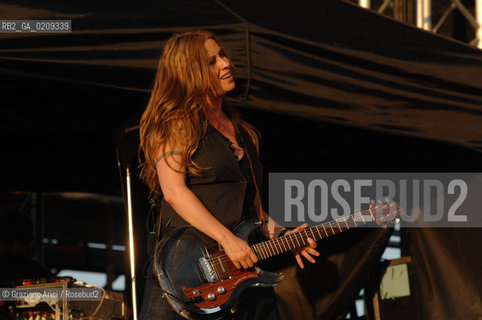 VENICE 22/06/08 - HEINEKEN JAMMIN FESTIVAL AT THE S.GIULIANO PARK - THE POP SINGER ALANIS MORISSETTE ©Graziano Arici/Rosebud2 ROCK POP MUSICA
