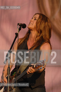 VENICE 22/06/08 - HEINEKEN JAMMIN FESTIVAL AT THE S.GIULIANO PARK - THE POP SINGER ALANIS MORISSETTE ©Graziano Arici/Rosebud2 ROCK POP MUSICA