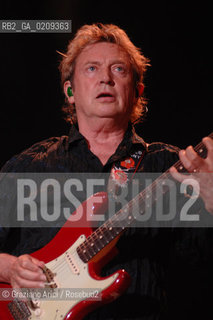 VENEZIA 20/06/08 - PARCO S.GIULIANO - HEINEKEN JAMMIN FESTIVAL : ANDY SUMMERS OF THE ROCK BAND THE POLICE @ Graziano Arici/Rosebud2 MUSICA POP ROCK