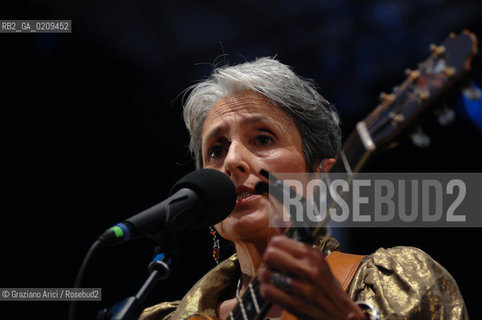 VENICE 22/07/08 THE MUSICIAN JOAN BAEZ IN CONCERT IN ST.MARKSS SQUARE @ Graziano Arici/Rosebud2 CONCERTO MUSICA POP ROCK FOLK