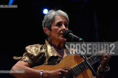 VENICE 22/07/08 THE MUSICIAN JOAN BAEZ IN CONCERT IN ST.MARKSS SQUARE @ Graziano Arici/Rosebud2 CONCERTO MUSICA POP ROCK FOLK