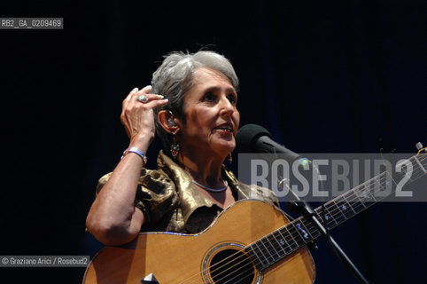 VENICE 22/07/08 THE MUSICIAN JOAN BAEZ IN CONCERT IN ST.MARKSS SQUARE @ Graziano Arici/Rosebud2 CONCERTO MUSICA POP ROCK FOLK