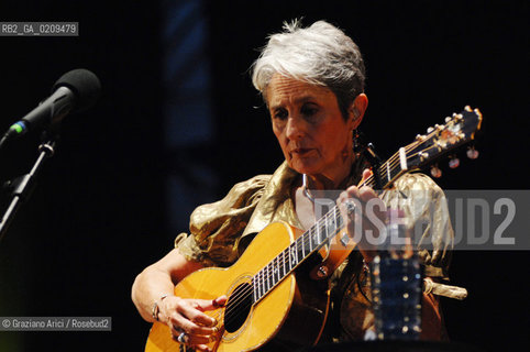 VENICE 22/07/08 THE MUSICIAN JOAN BAEZ IN CONCERT IN ST.MARKSS SQUARE @ Graziano Arici/Rosebud2 CONCERTO MUSICA POP ROCK FOLK