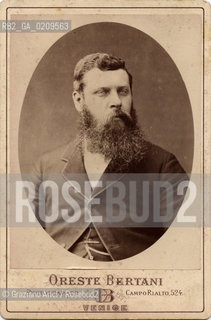 -VENEZIA, ORESTE BERTANI, RITRATTO DI UOMO, SENZA DATA. STAMPA ALLALBUMINA INCOLLATA SU CARTONE, CARTE DE VISITE, CM 11X16,5  ©ARCHIVIO Graziano Arici/Rosebud2  PERSONA, POSATA IN STUDIO FOTOANTICHE.-VENICE, ORESTE BERTANI, POTRAIT, UNDATED. ALBUMEN PHOTOGRAPH MOUNTED ON CARDBOARD, CARTE DE VISITE CM 11X16,5   ©Graziano Arici / rosebud2