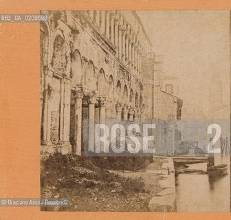 -VENEZIA, SENZA INDICAZIONE DAUTORE, FONTEGO DEI TURCHI, 1858 C.A. POSITIVO ALLALBUMINA MONTATO SU CARTONE, FOTOGRAFIA STEREOSCOPICA, CM 17,2X8,4  ©ARCHIVIO Graziano Arici/Rosebud2   BOMBARDAMENTI FOTOANTICHE.-VENICE, NO AUTHORS INDICATION, FONTEGO DEI TURCHI,1858 C.A. ALBUMEN POSITIVE MOUNTED ON CARDBOARD, STEREOSCOPICAL PHOTOGRAPH CM 17,2X8,4 ©Graziano Arici / rosebud2
