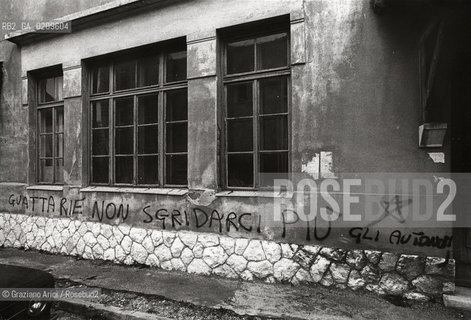 TRIESTE  OSPEDALE PSICHIATRICO, DIVERGENZE TRA FELIX GUATTARI E GLI AUTONOMI © 1977 Graziano Arici/Rosebud2 MAS