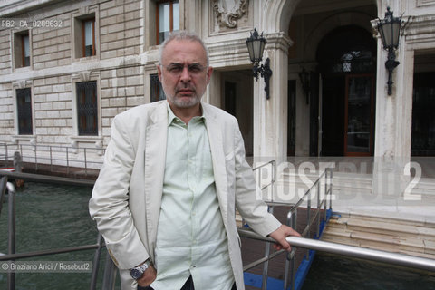 VENICE 8/07/08 - THE ART CRITIC FRANCESCO BONAMI, CURATOR OF THE MUSEUM OF CONTEMPORARY ART OF CHICAGO AT PALAZZO GRASSI ©Graziano Arici/Rosebud2 CRITICO ARTE