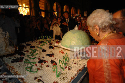 VENICE 2/028/08 - PARTY OF 100th ANNIVERSARY OF HOTEL EXCELSIOR IN VENICE LIDO: MISSES SPADA, DAUGHTER OF THE FOUDER OF HOTEL EXCELSIOR  ©Graziano Arici/Rosebud2