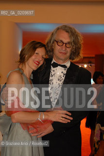 VENICE, 27.08.08. 65th VENICE INTERNATIONAL FILM FESTIVAL. OPENING EVENING. THE FILM DIRECTOR WIM WENDERS AND HIS WIFE DONATA  © MARTABUSO/ARICI/GRAZIANERI