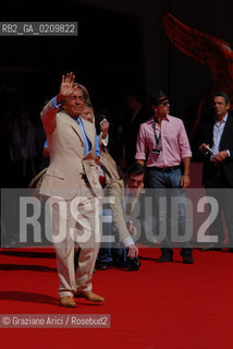 VENICE, 28.08.08. 65th VENICE INTERNATIONAL FILM FESTIVAL. THE STYLIST VALENTINO © MARTABUSO/ARICI/GRAZIANERI CINEMA MODA STILISTA