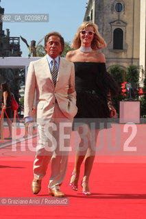 28/08/08 - 65 VENICE  INTERNATIONAL FILM FESTIVAL - RED CARPET - THE FILM: VALENTINO: THE LAST EMPEROR, THE STYLIST VALENTINO GARAVANI WITH THE ACTRESS EVA HERZIGOVA