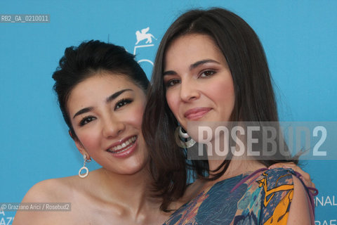 30/08/08 - 65th VENICE  INTERNATIONAL FILM FESTIVAL - FILM: DANGKOU (PLASTIC CITY). THE ACTRESSES HUANG YI AND TAINA MULLER ©Graziano Arici/Rosebud2 BIENNALE CINEMA