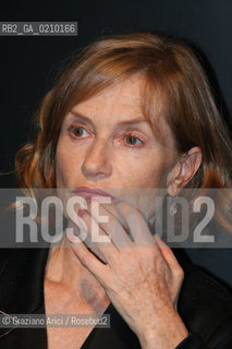 01/09/08 - 65th VENICE  INTERNATIONAL FILM FESTIVAL - GUCCIS PARTY AT THE PALAZZO GRASSI - GUCCI AWARD 2008 - ACTRESS ISABELLE HUPPERT